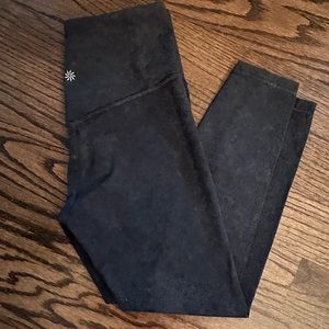 Never Worn Athleta 7/8 legging